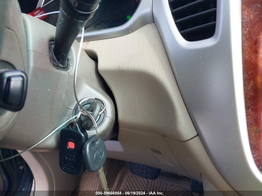 2005 Toyota Highlander Limited V6 VIN: JTEEP21A850068201 Lot: 39686954