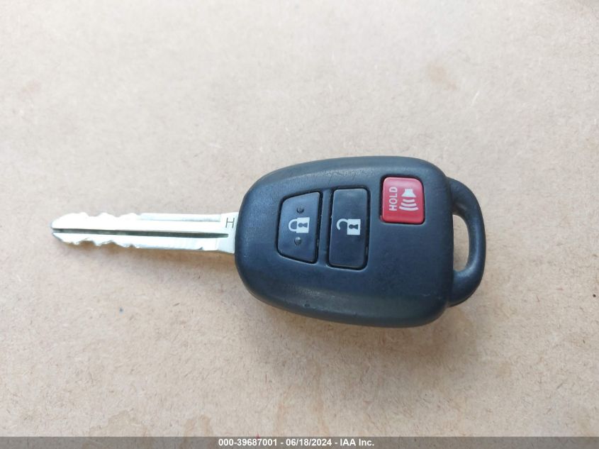 2014 TOYOTA RAV4 XLE - JTMRFREV1ED053126