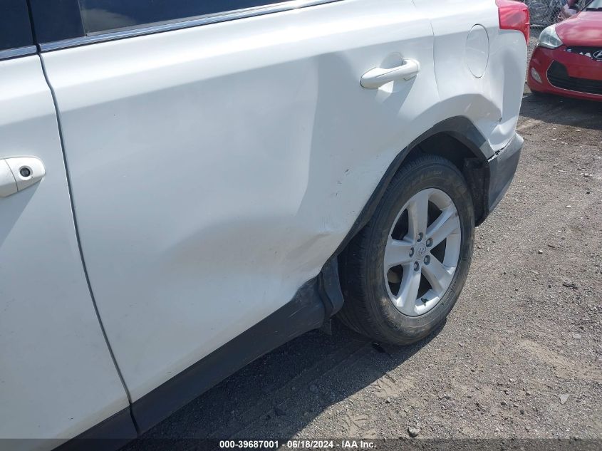 2014 TOYOTA RAV4 XLE - JTMRFREV1ED053126