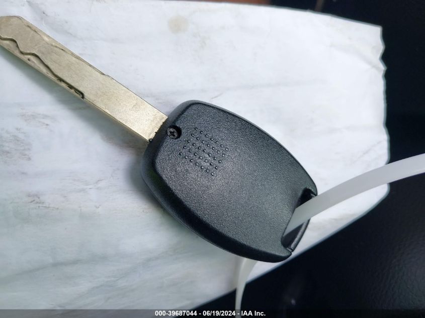 2010 Honda Accord 2.4 Ex-L VIN: 1HGCP2F83AA000699 Lot: 39687044