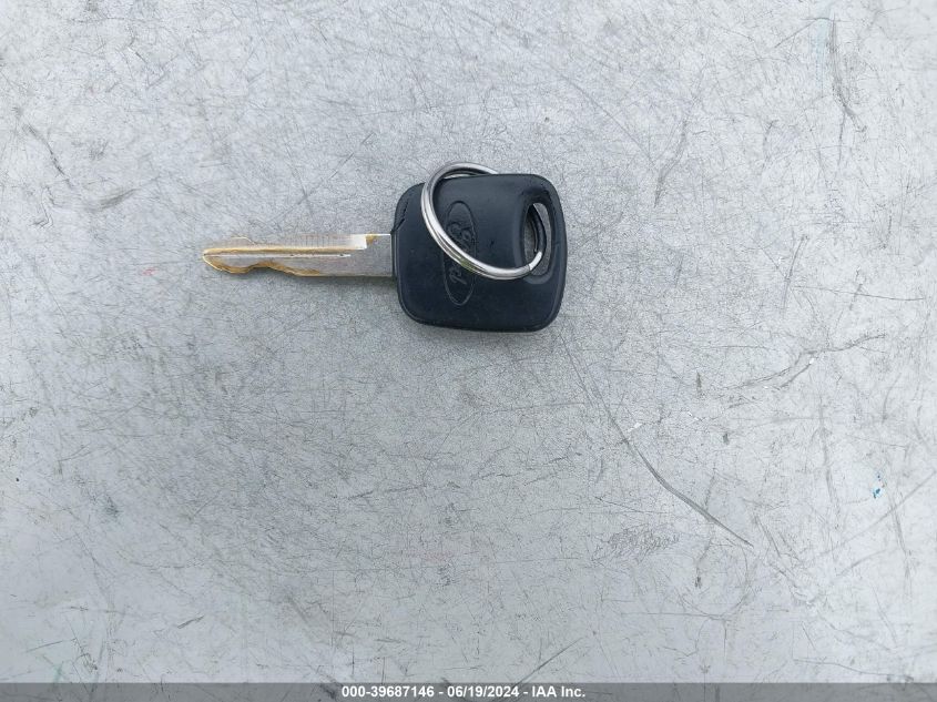 2002 Ford F-150 Lariat/Xl/Xlt VIN: 1FTRX17W42KE41981 Lot: 39687146