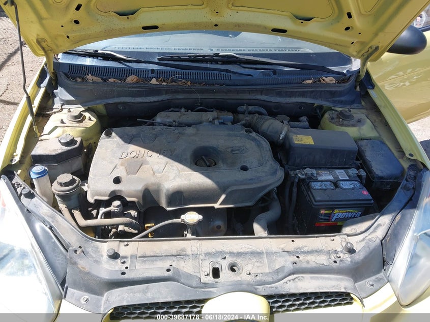 2008 Hyundai Accent Gs VIN: KMHCM36C38U095514 Lot: 39687178