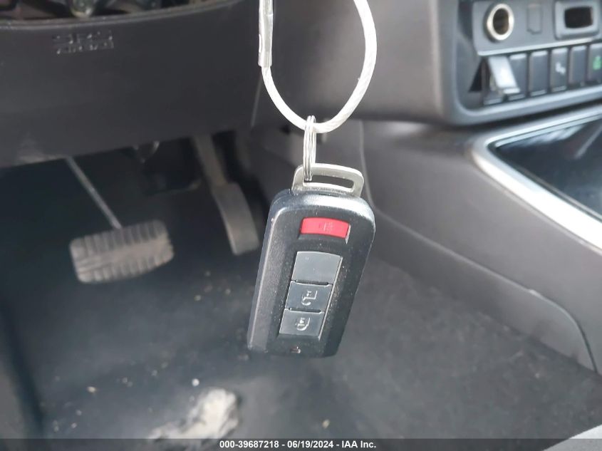 2020 Mitsubishi Outlander Se/Sel/Le VIN: JA4AD3A3XLJ000423 Lot: 39687218