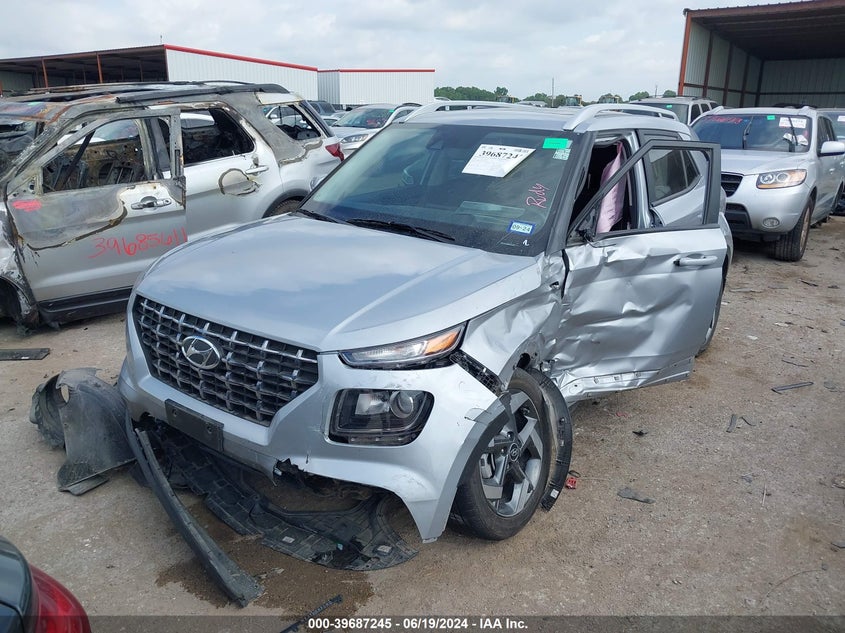 2022 Hyundai Venue Sel/Limited VIN: KMHRC8A33NU206527 Lot: 39687245