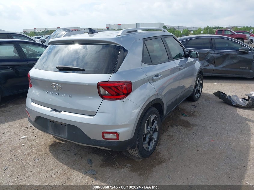 2022 Hyundai Venue Sel/Limited VIN: KMHRC8A33NU206527 Lot: 39687245
