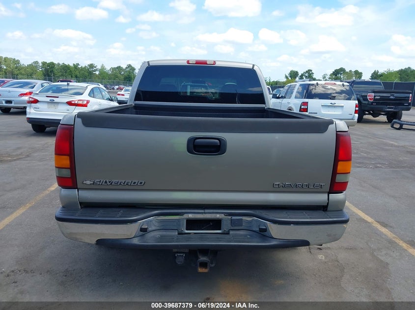 2002 Chevrolet Silverado 1500 Ls VIN: 2GCEC19T521290596 Lot: 39687379