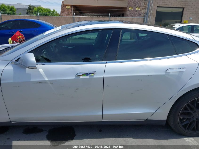 5YJSA1H19EFP43869 2014 Tesla Model S P85