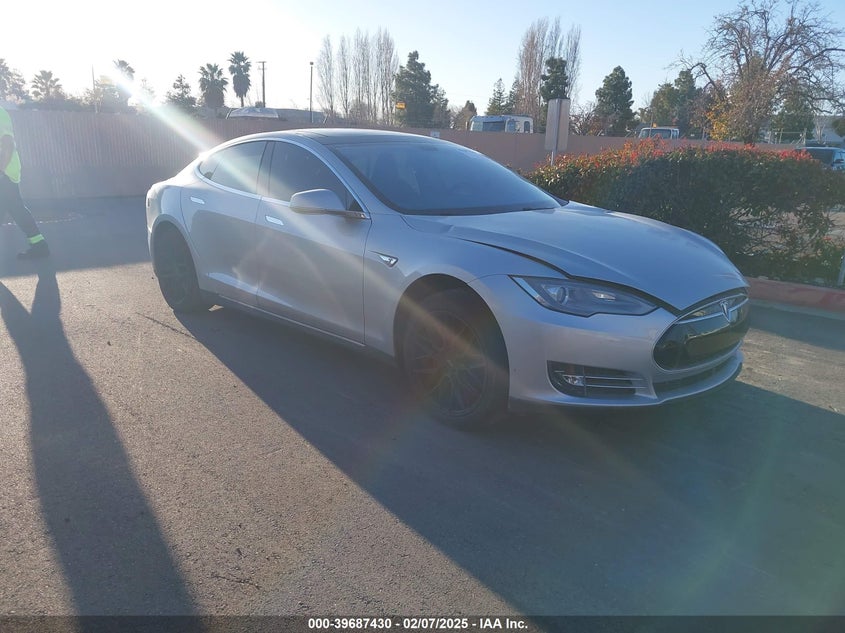 Vin: 5yjsa1h19efp43869, lot: 40174014, tesla model s p85 2014 img_1