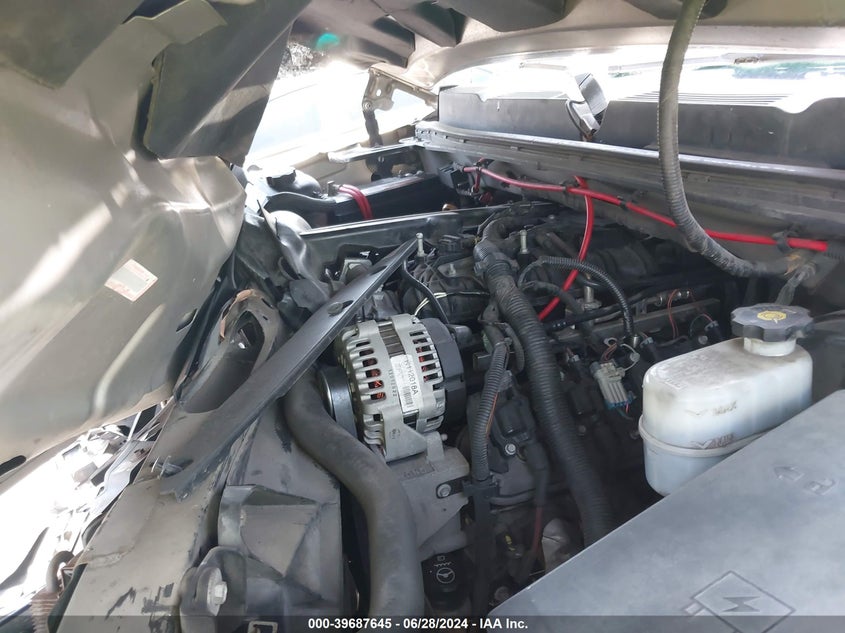 2008 Chevrolet Silverado C1500 VIN: 3GCEC13C38G221821 Lot: 39687645