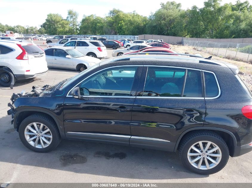 2017 Volkswagen Tiguan Wolfsburg VIN: WVGSV7AX9HW511211 Lot: 39687649