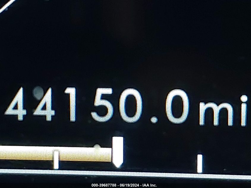 2020 Lincoln Nautilus Reserve VIN: 2LMPJ8KPXLBL00300 Lot: 39687788