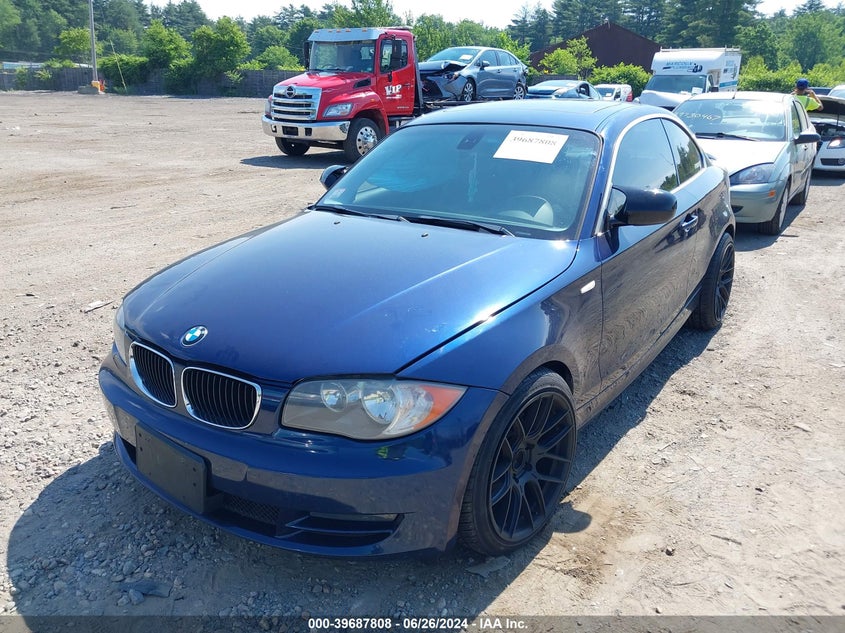 2011 BMW 128I VIN: WBAUP9C58BVL90499 Lot: 39687808
