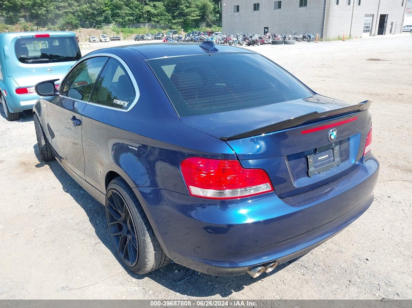 2011 BMW 128I VIN: WBAUP9C58BVL90499 Lot: 39687808