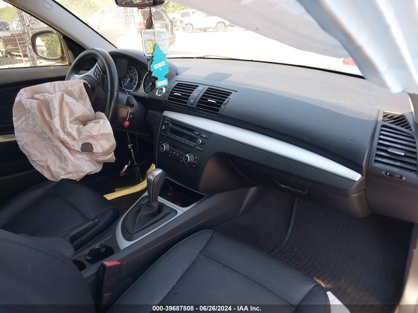 2011 BMW 128I VIN: WBAUP9C58BVL90499 Lot: 39687808