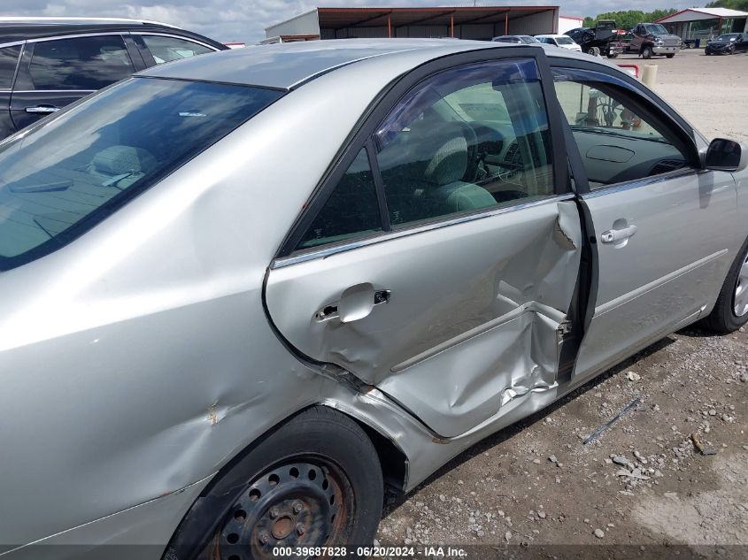 2004 Toyota Camry Le VIN: 4T1BE32KX4U271202 Lot: 39687828