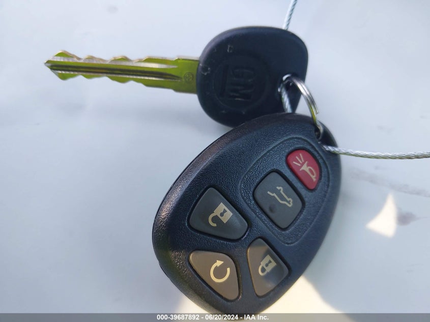 2014 Chevrolet Traverse Lt VIN: 1GNKVHKD1EJ333387 Lot: 39687892