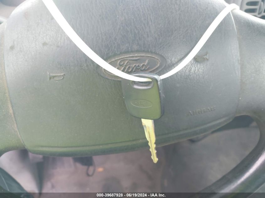 1999 Ford F-150 Work Series/Xl/Xlt VIN: 1FTZF1724XKA58615 Lot: 39687928