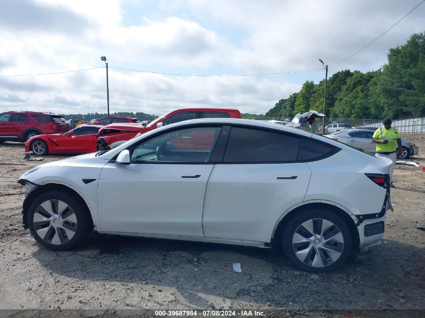 2021 Tesla Model Y Long Range Dual Motor All-Wheel Drive VIN: 5YJYGDEE3MF262628 Lot: 39687984