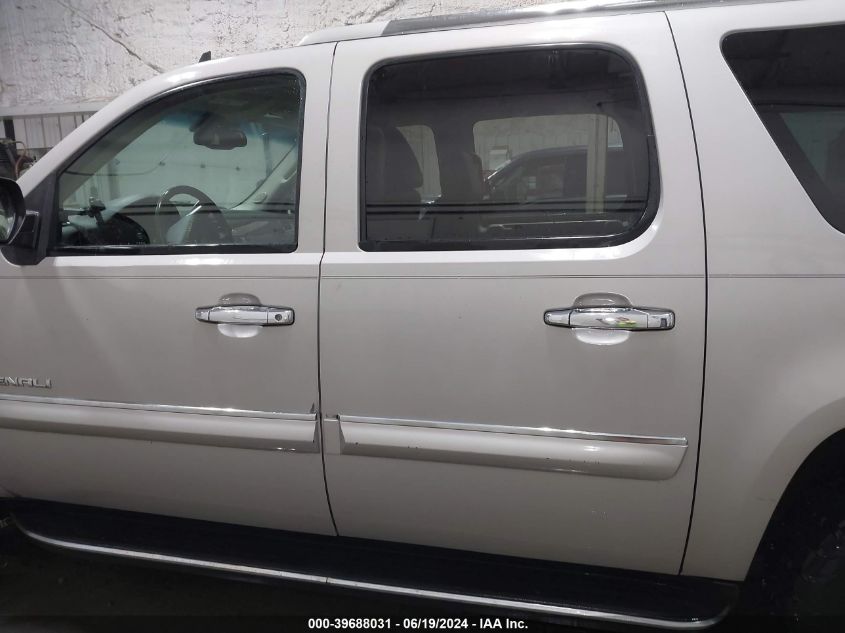 2007 GMC Yukon Xl 1500 Denali VIN: 1GKFK668X7J233283 Lot: 39688031