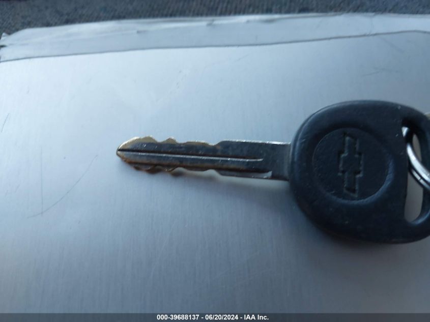 2002 Chevrolet Astro VIN: 1GNEL19X52B118482 Lot: 39688137