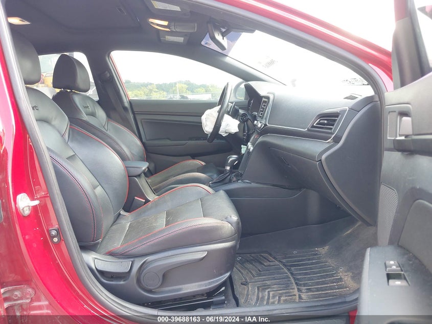 VIN KMHD04LB1KU820018 2019 HYUNDAI ELANTRA SPORT