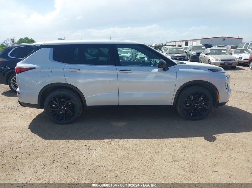 2023 Mitsubishi Outlander Ralliart S-Awc/Se 2.5 S-Awc/Se Black Edition S-Awc/Se Special Editiont S-Awc VIN: JA4J4UA84PZ030901 Lot: 39688164