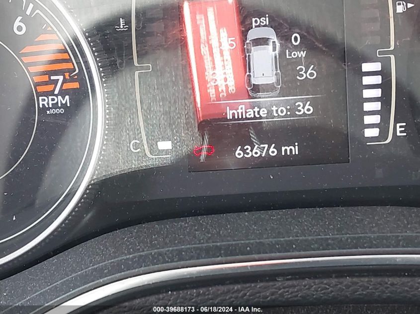 2019 Jeep Cherokee Latitude Plus 4X4 VIN: 1C4PJMLB5KD198926 Lot: 39688173