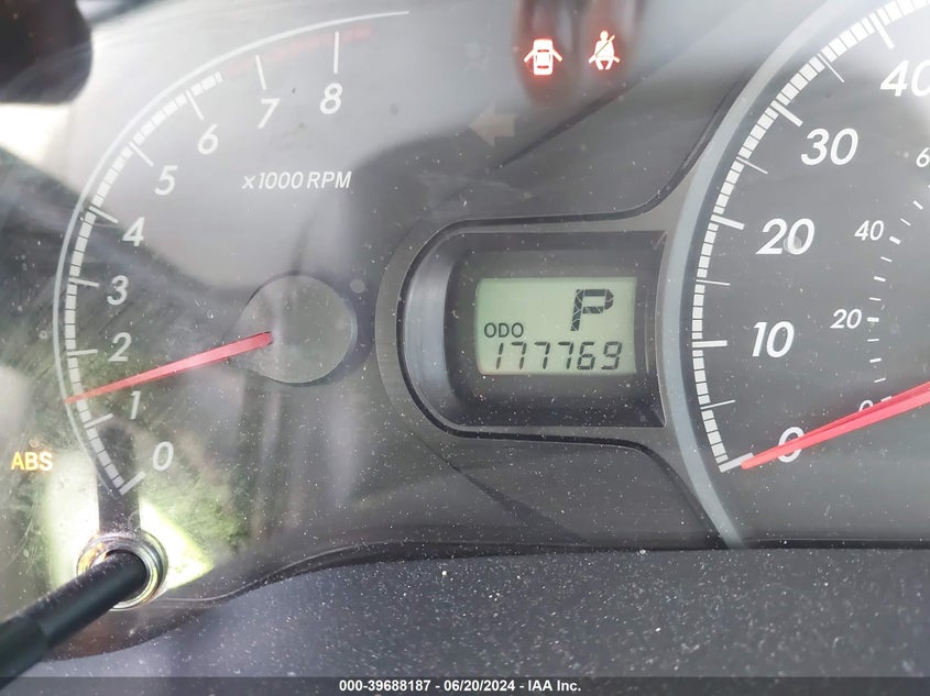 2011 Toyota Sienna Le V6 VIN: 5TDKK3DC0BS158153 Lot: 39688187