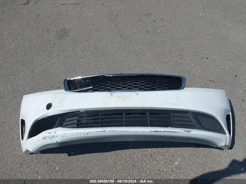 2017 Kia Forte Lx VIN: 3KPFK4A77HE130061 Lot: 39688189