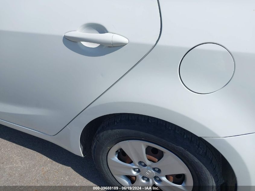 2017 Kia Forte Lx VIN: 3KPFK4A77HE130061 Lot: 39688189