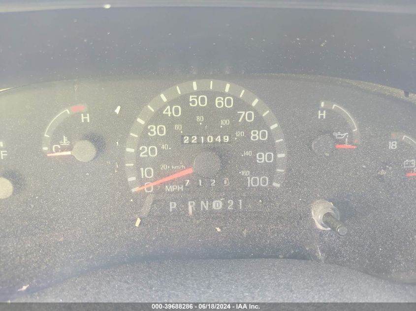 2002 Ford E-250 Commercial VIN: 1FTNE24252HA30811 Lot: 39688286