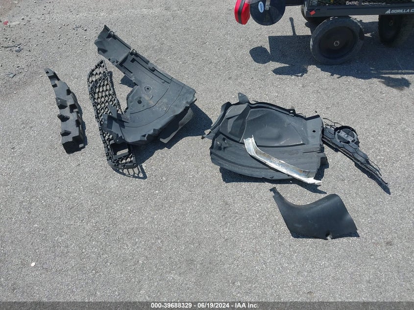 2018 Nissan Sentra S VIN: 3N1AB7AP2JY301091 Lot: 39688329