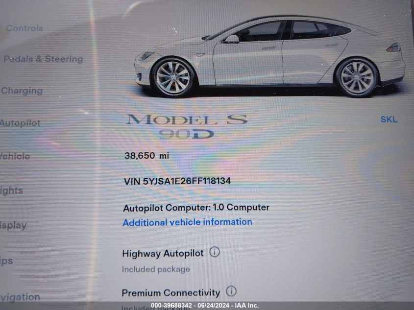 2015 Tesla Model S 70D/85D/P85D VIN: 5YJSA1E26FF118134 Lot: 39688342