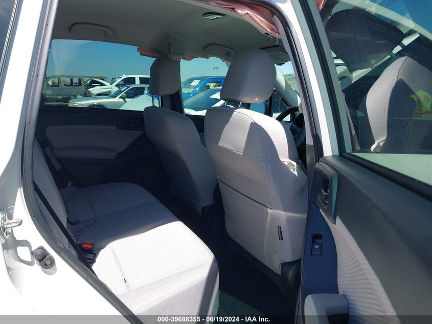 2018 Subaru Forester 2.5I VIN: JF2SJAAC9JH480418 Lot: 39688355