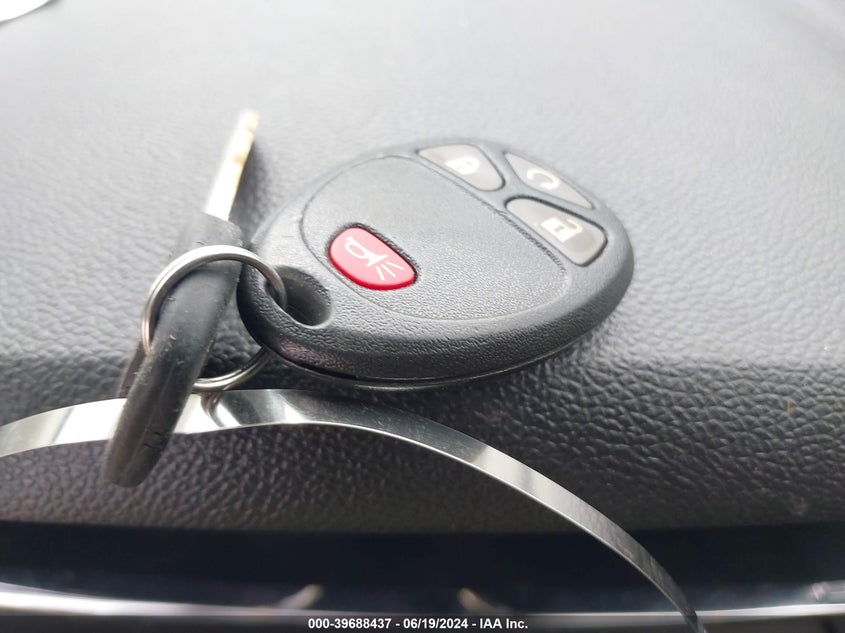 2016 Chevrolet Traverse Lt VIN: 1GNKRGKD3GJ307522 Lot: 39688437