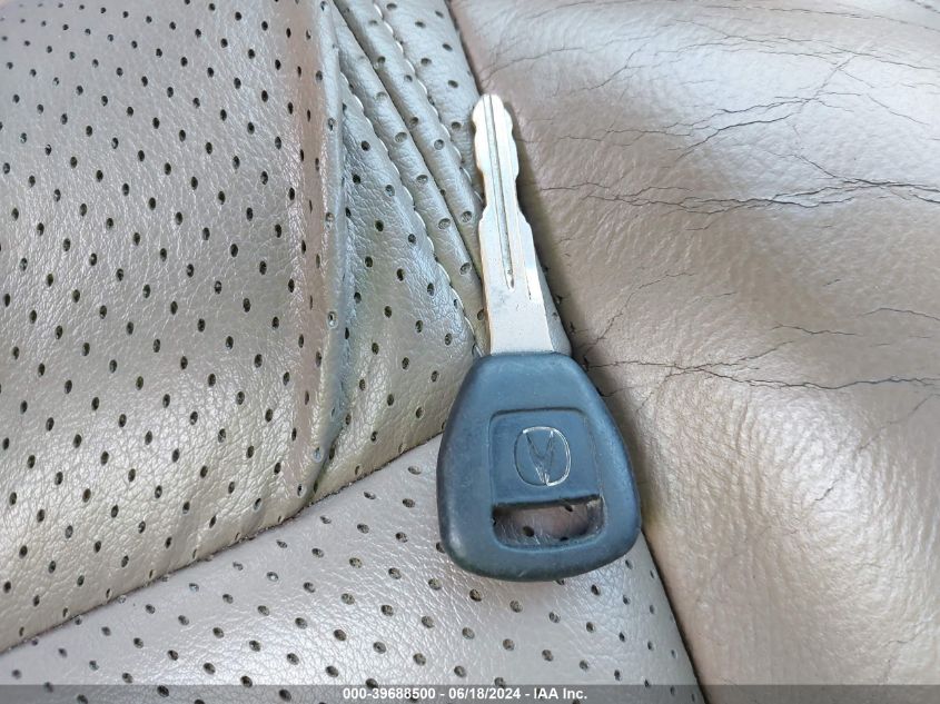 2005 Acura Mdx VIN: 2HNYD18835H553746 Lot: 39688500