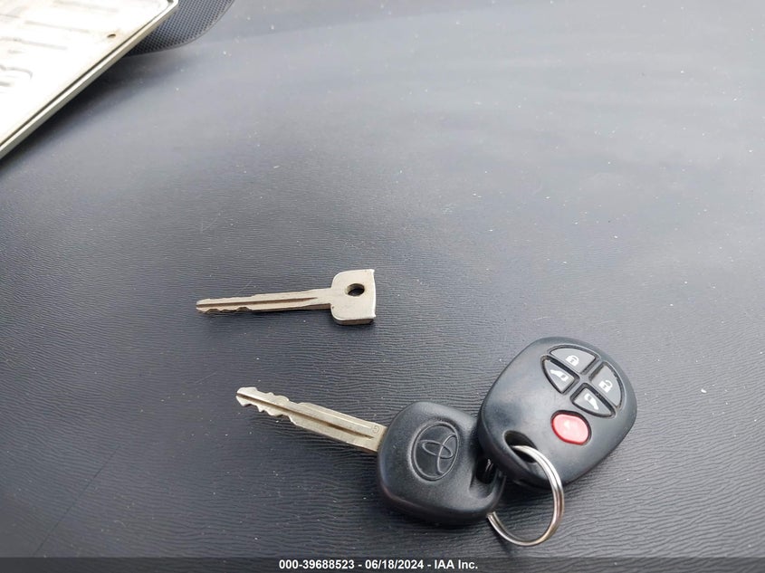 2011 Toyota Sienna Le V6 VIN: 5TDKK3DC6BS155919 Lot: 39688523