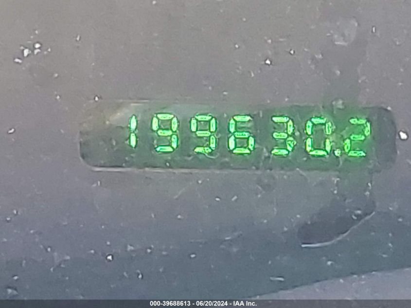 2002 Ford F-150 Xl/Xlt VIN: 1FTRF07212KB92405 Lot: 39688613