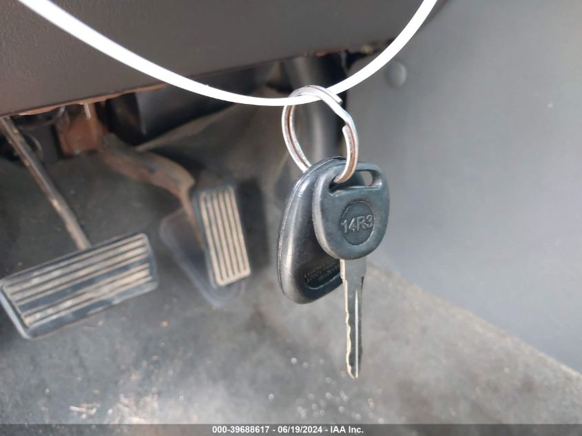 2005 GMC Sierra 1500 Sle VIN: 2GTEK13T451168537 Lot: 39688617