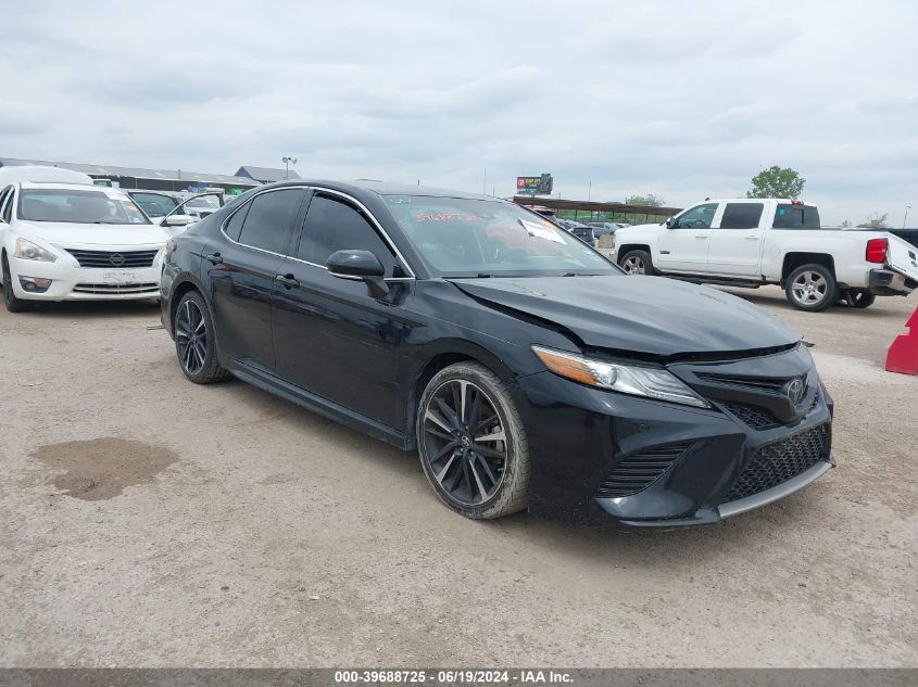 4T1B61HK4JU126788 2018 TOYOTA CAMRY - Image 1