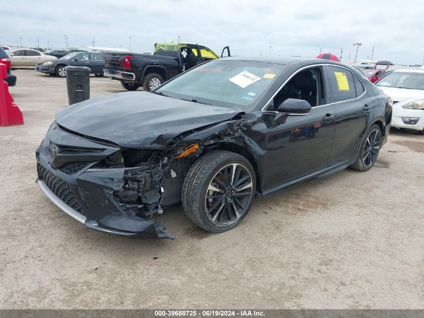 4T1B61HK4JU126788 2018 TOYOTA CAMRY - Image 2