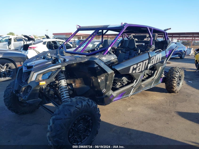 VIN 3JBVNAW27HK000977 2017 CAN-AM MAVERICK X3 MAX X RS TURBO R