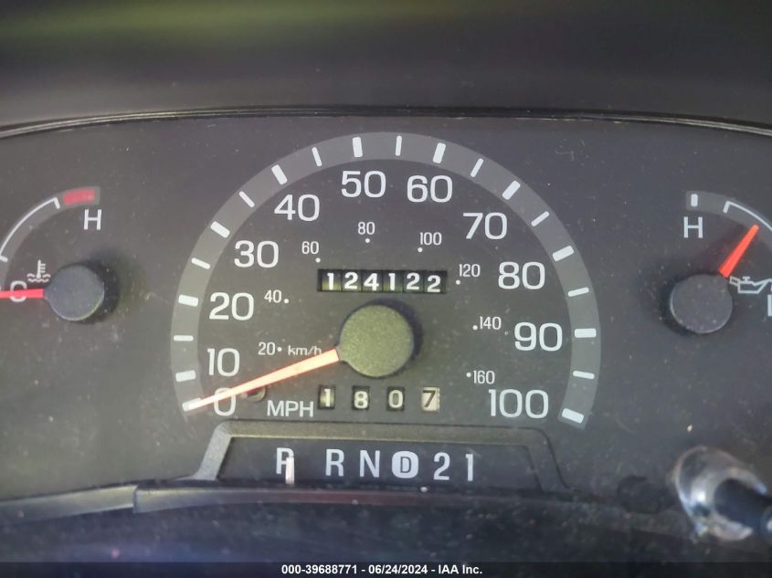 1999 Ford E-350 Super Duty Xl/Xlt VIN: 1FBSS31L9XHC33033 Lot: 39688771