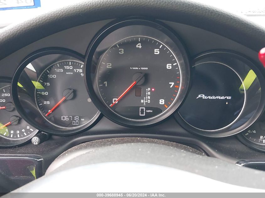 2016 PORSCHE PANAMERA 2/4 - WP0AA2A79GL002511