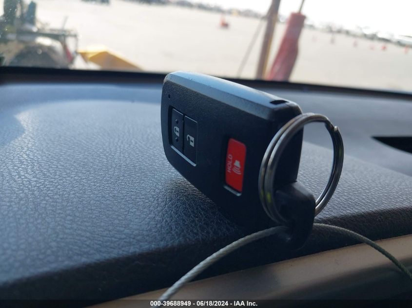 2017 Toyota Rav4 Xle VIN: 2T3WFREV4HW400491 Lot: 39688949