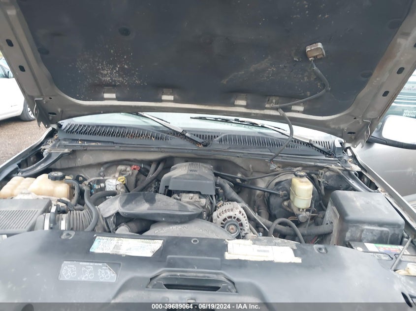 2000 Chevrolet Silverado 1500 Ls VIN: 1GCEC19TXYZ145120 Lot: 39689064