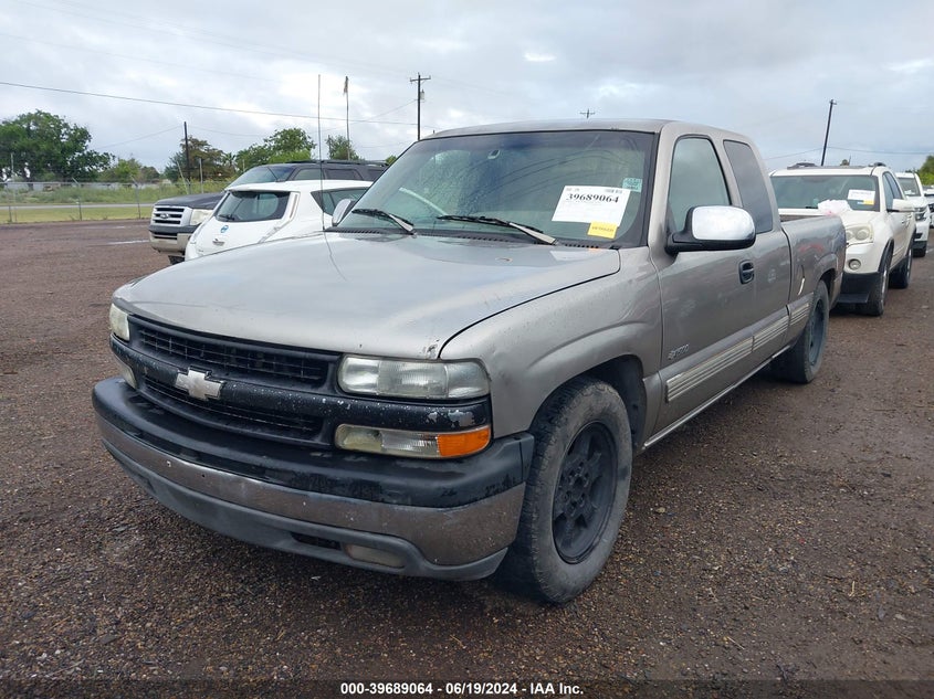 2000 Chevrolet Silverado 1500 Ls VIN: 1GCEC19TXYZ145120 Lot: 39689064