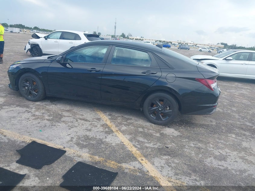 VIN 5NPLM4AG5NH082984 2022 HYUNDAI ELANTRA SEL
