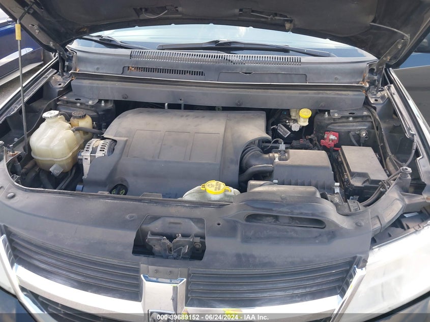 2010 Dodge Journey Sxt VIN: 3D4PH5FV7AT243805 Lot: 39689152