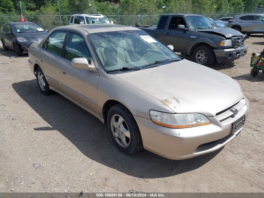 2000 Honda Accord 2.3 Ex VIN: 1HGCG5659YA114983 Lot: 39689156